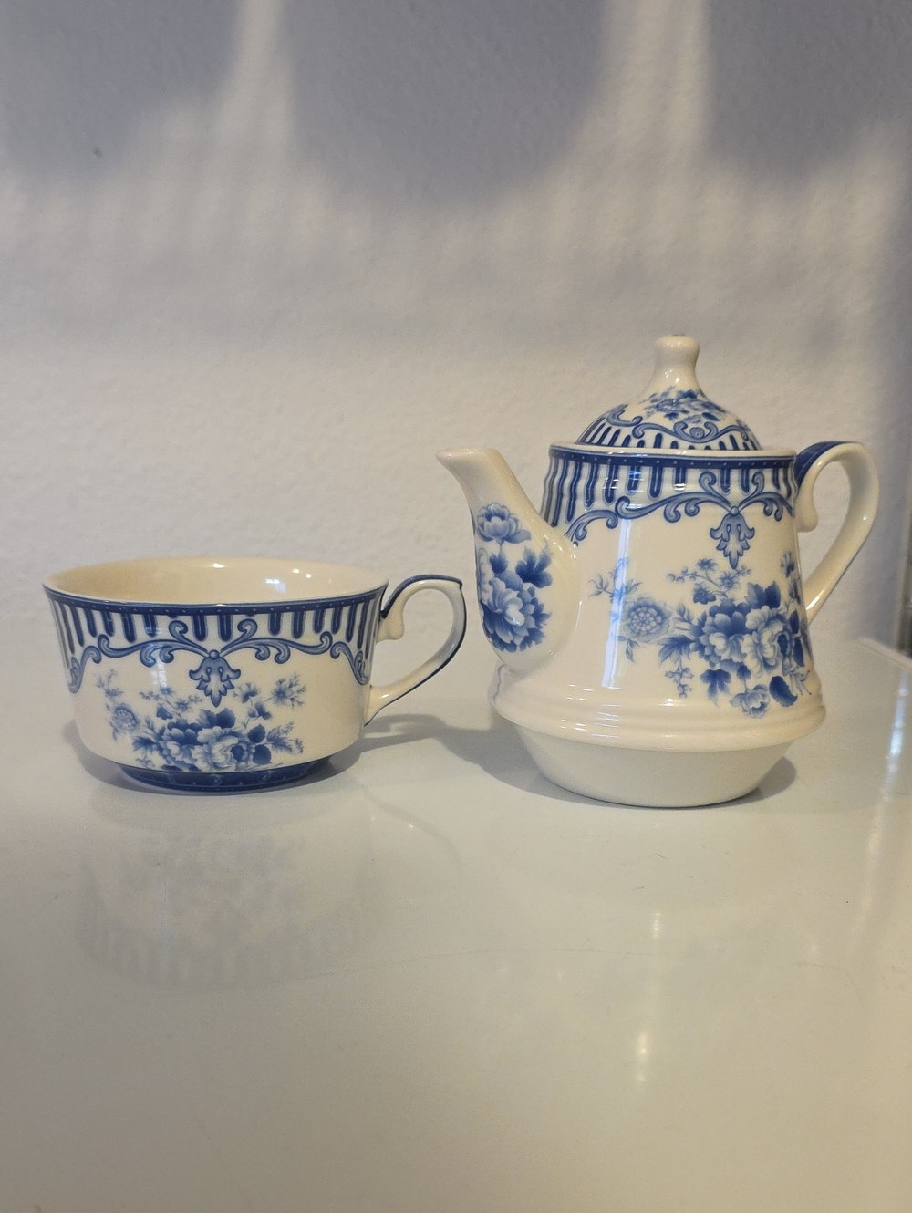 "Tea-for-One" modular stacking Tea set by the Madison Bay Company